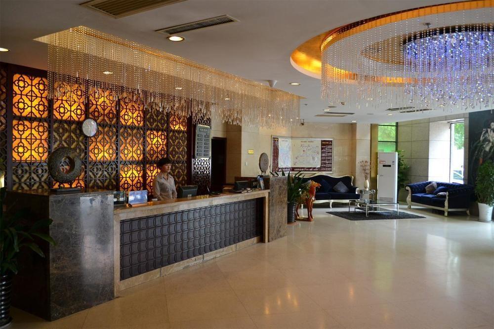 Xi'An Xinwangyuan Business Hotel 山门口 外观 照片